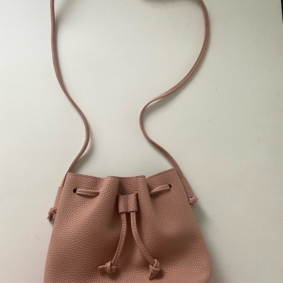 New Beautiful 
Blush pink purse - Picture 2 of 10